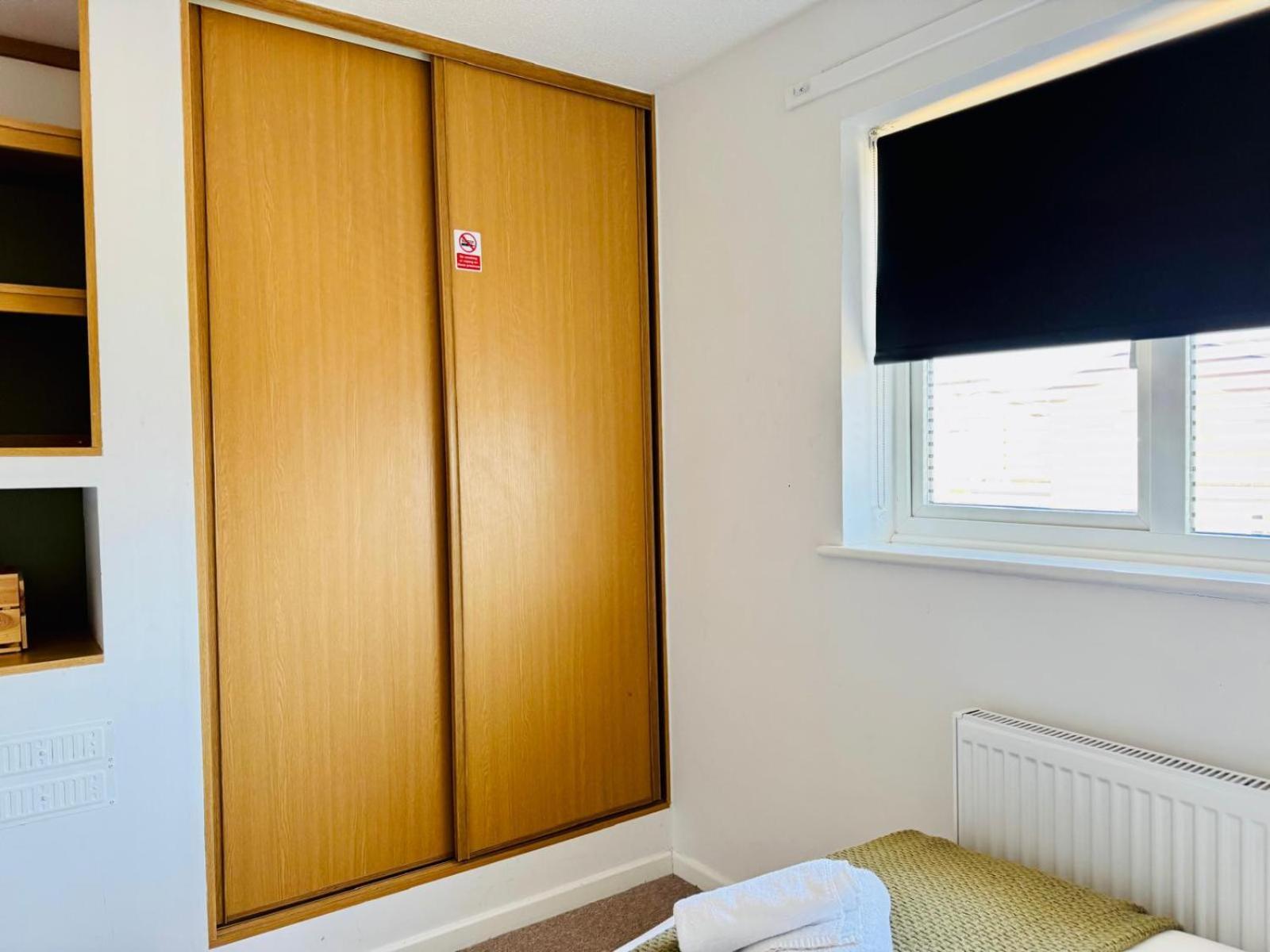 2 Bed House, Sleeps 6, Dog Friendly, Close To A14 M11, With Garden & Parking Long Stay Work Contractor Leisure, Jade Cambridge  Bagian luar foto