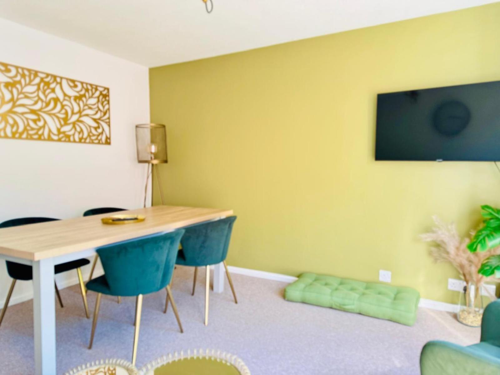 2 Bed House, Sleeps 6, Dog Friendly, Close To A14 M11, With Garden & Parking Long Stay Work Contractor Leisure, Jade Cambridge  Bagian luar foto